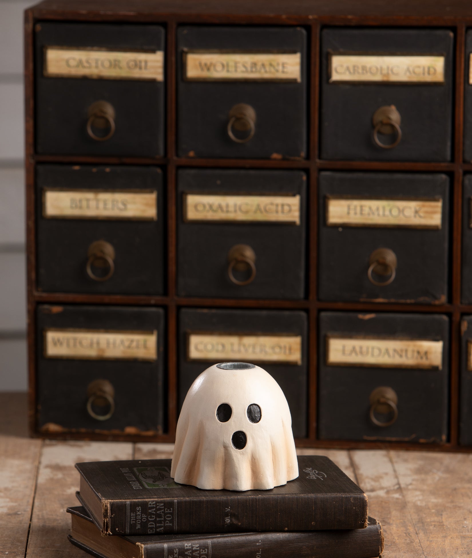 Surprised Ghost Candlestick | Halloween Decor | Bethany Lowe by Quirks! at Shirley Shoppe