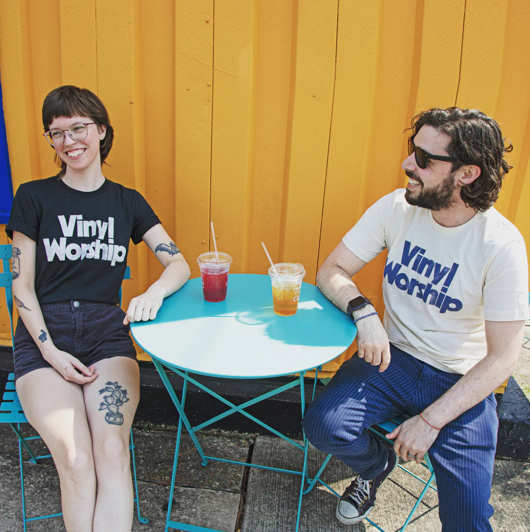 Waxwork Records Vinyl Worship Vintage - Black [T-Shirt]