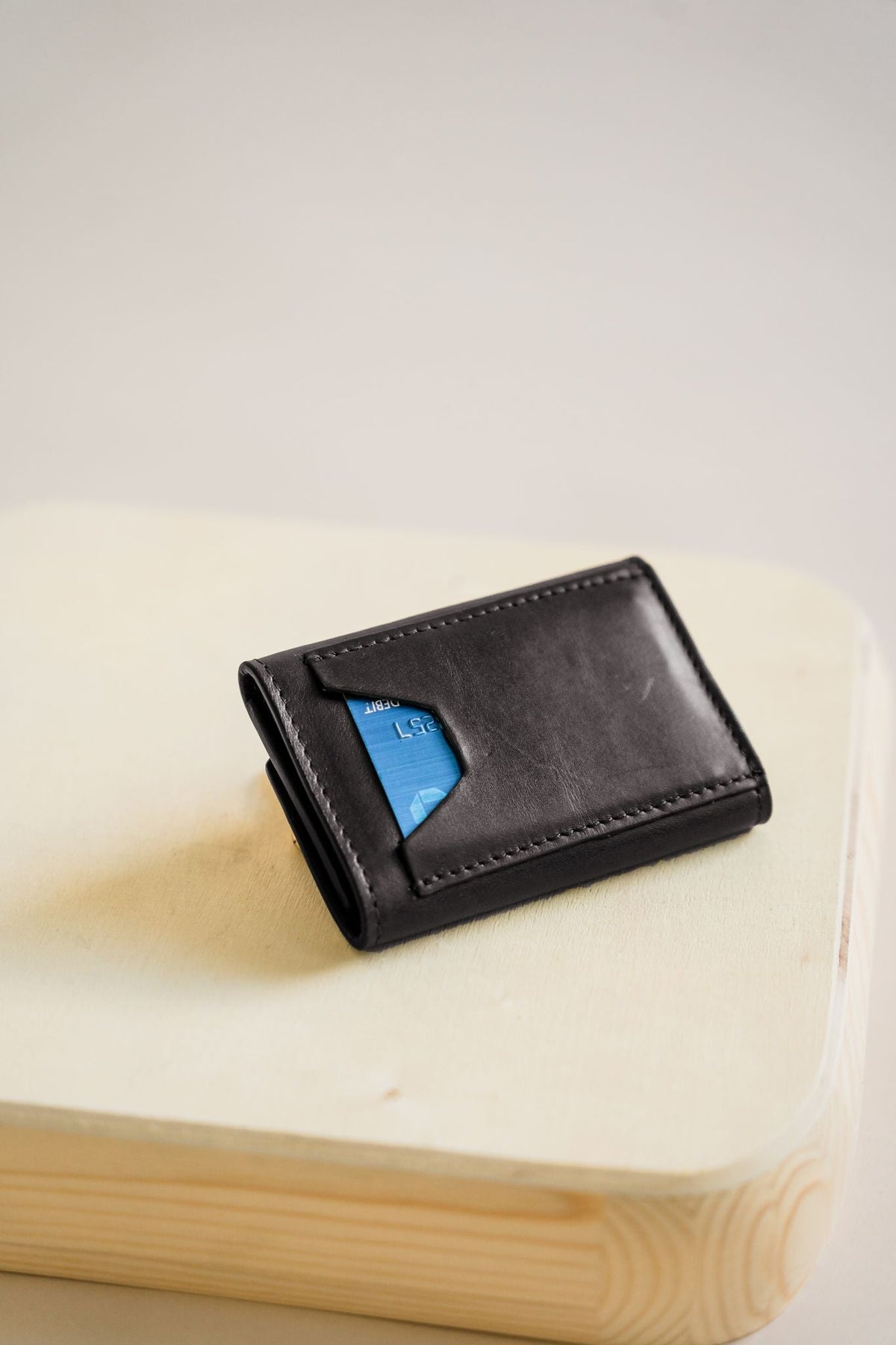 1973 Mini Wallet | Signature Black Leather
