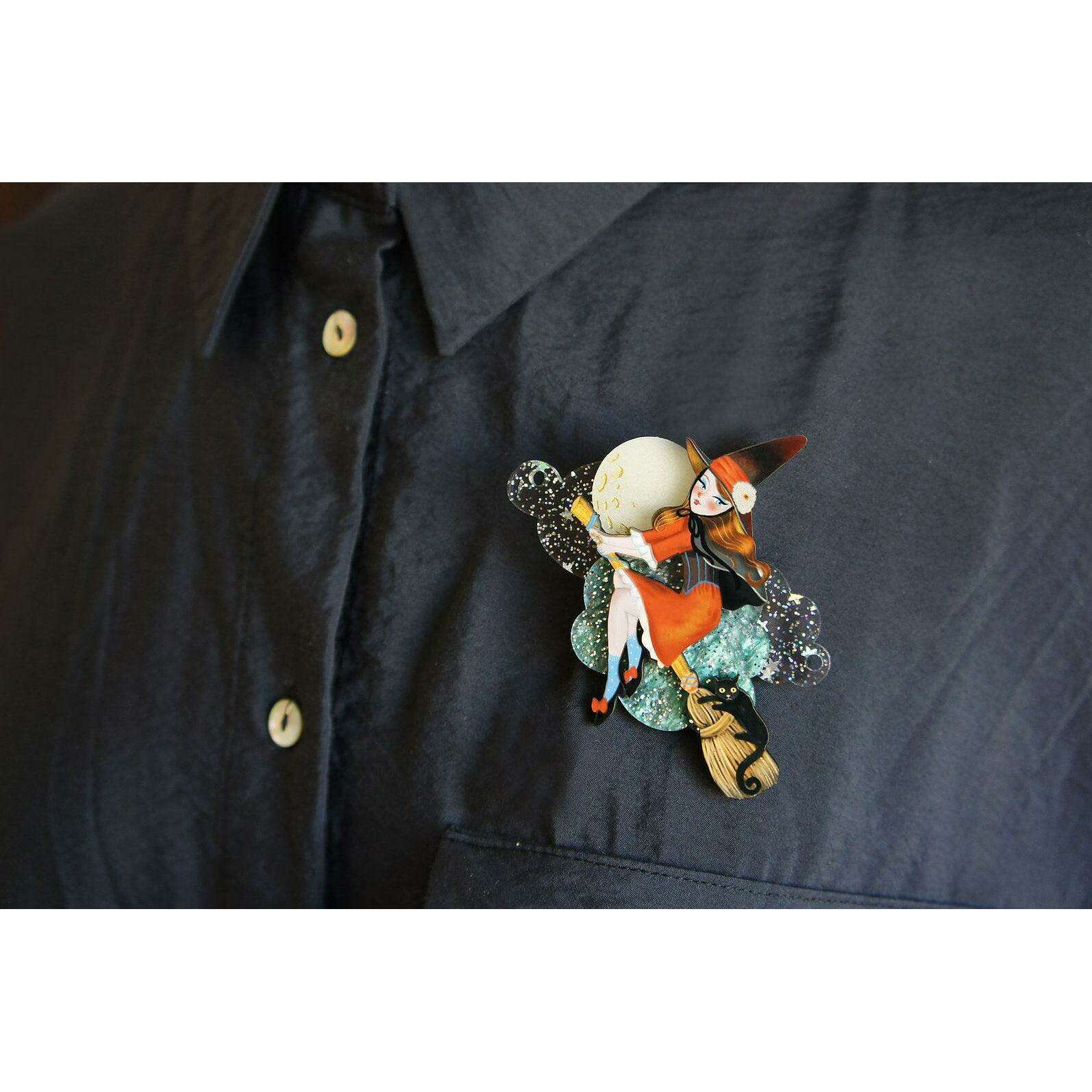 Witch Convertible Necklace-Brooch by Laliblue
