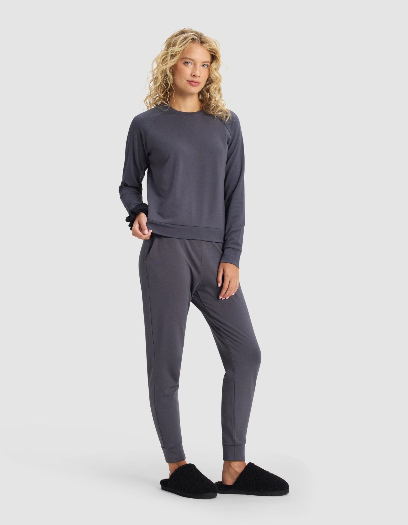 Women's Brushed Bamboo Jogger Set by Cozy Earth at Shirley Shoppe